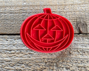 Pumpkin Cookie Cutter // Red Plastic // Baking Supply