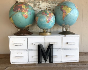 Letra "M" de marquesina industrial vintage, acrílico negro, decoración de pared para galería