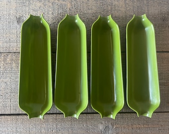 Vintage Corn on the Cob Holders, Set of 4 // Green Color // Vintage Kitchen, Retro, Picnic, BBQ