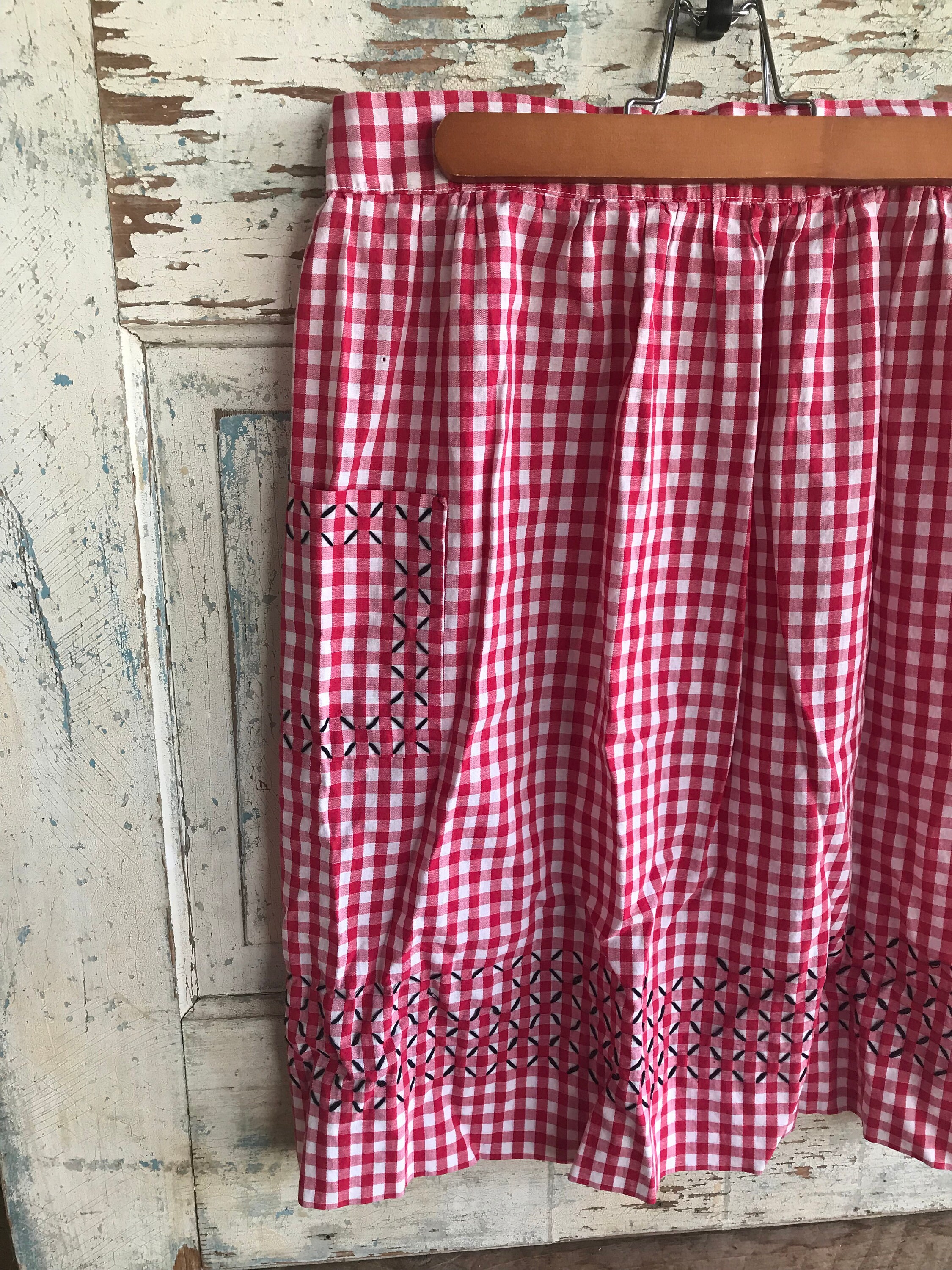 Vintage Embroidered Gingham Cotton Half Apron in Red, White, Black Vintage Embroidered Gingham Cotton Half Apron in Red, White  main image 2