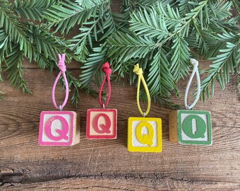 Letter Q Vintage Alphabet Block Ornament // Your Choice // Initial Ornament // Number Ornament //  Vintage Christmas Ornament