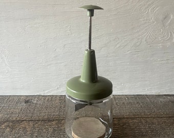 Vintage Androck Handheld Food Chopper // Avocado Green // Vintage Kitchen