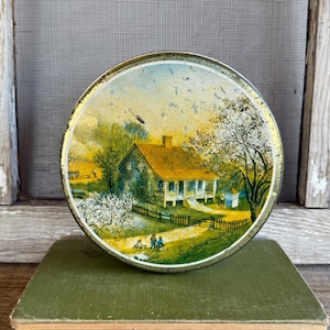 Vintage Currier & Ives Tin // American Homestead // Cookie Tin, Storage Tin, Aluminum, Heavy Tin, Rust, Aging // 6 in Diameter
