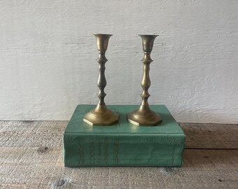 Vintage Brass Candlesticks // Set of 2 // Candle Holders