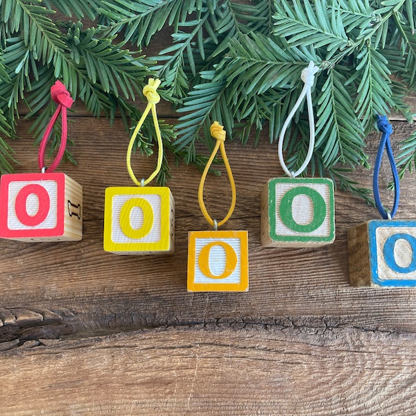 Letter O Vintage Alphabet Block Ornament // Your Choice // Initial Ornament // Number Ornament //  Vintage Christmas Ornament