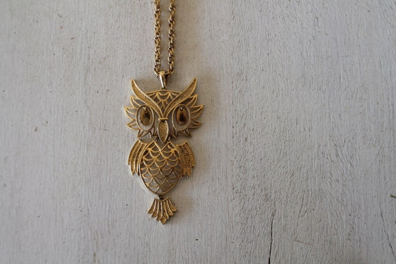 Vintage Owl Necklace - image 3