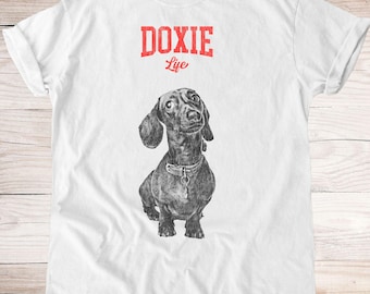 Comfort Colors Dachshund T-Shirt: Weenie Dog Mom Tee
