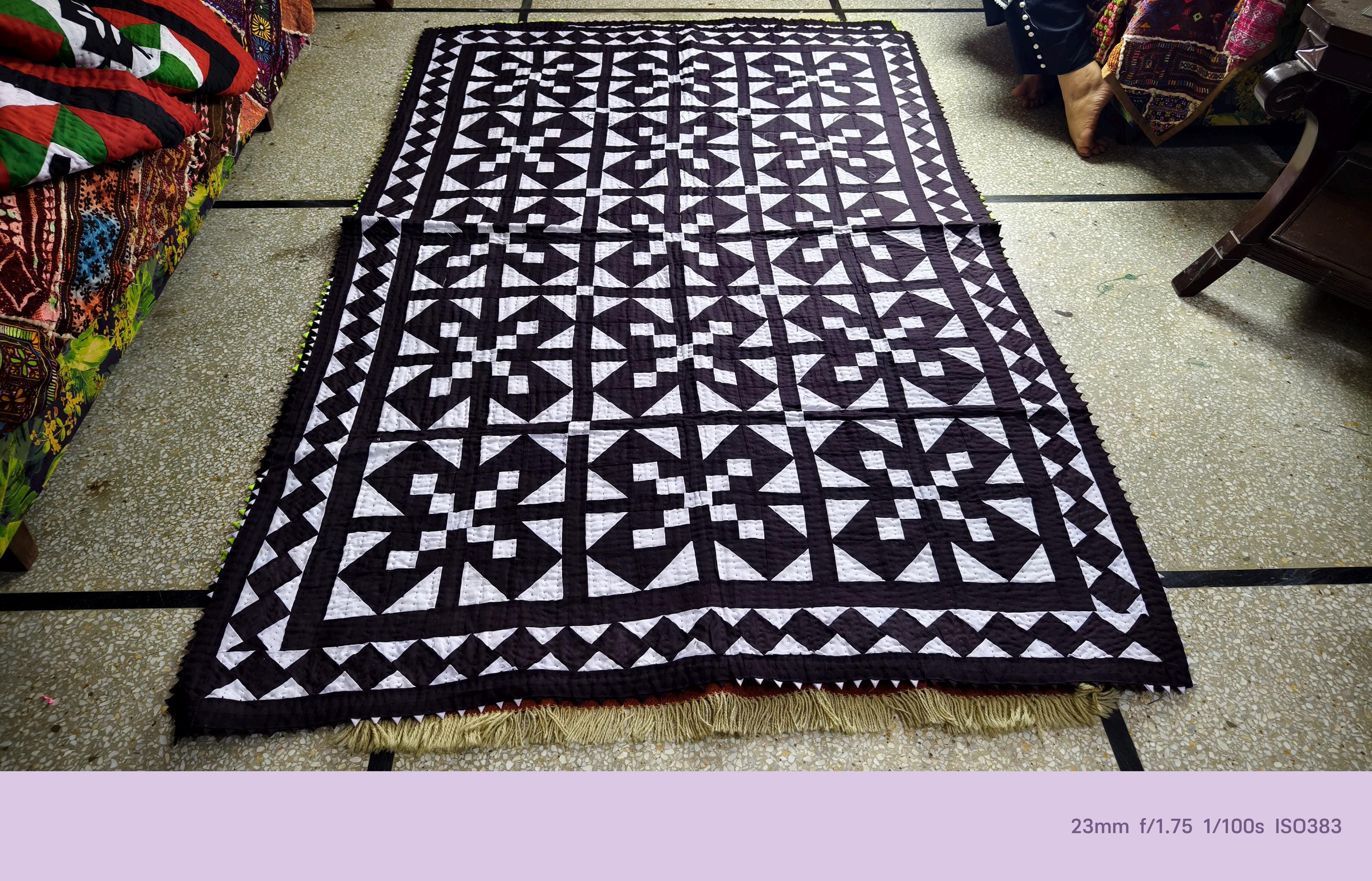Sindhi Handmade Ralli Quilt: Pakistani Folk Art Throw, Bohemian