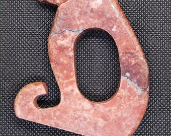 Carving hand made home decor strawberry jasper carved