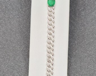 emerald Bracelet for hand natural stone weight  2.35 ct emerald Swat pak