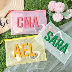 Schatten-Monogramm Pool-Tasche, personalisierte Brautjungfer-Strandtasche, kundenspezifische Toilettentasche, Bachelorette Brautpartybevorzugung, wasserdichte Tasche, Geschenk für sie