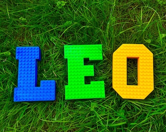 GRANDE plaque personnalisée avec nom en brique : lettres majuscules imprimées en 3D, décoration de chambre d'enfants, fête d'anniversaire d'enfants, plaque de terrain de jeu