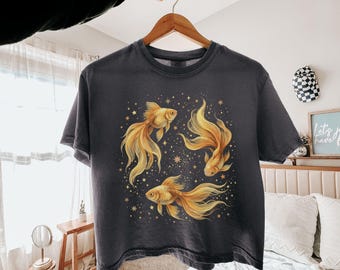 Comfort Colors® Goldfish Boxy Tee Shirt, Star Aesthetic, Summer Crop Shirt, Cool Vintage Retro T-Shirt Gift, Goldfish Cropped Tee