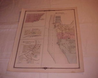 Könnte beinhalten: Eine Vintage-Karte von vier Städten: De Pere, Wisconsin; Harbor, Wisconsin; River Falls, Wisconsin; und eine größere Karte von Green Bay, Wisconsin. Die Karte ist auf cremefarbenem Papier gedruckt und hat einen hellbraunen Rand.