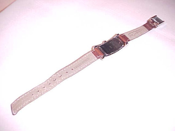 Coldwater Creek genuine leather band watch. s-l400.jpg main image 3