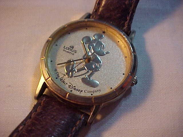 Gold Lorus Quartz Mickey Mouse Wristwatch With Brown Leather  display picture 1