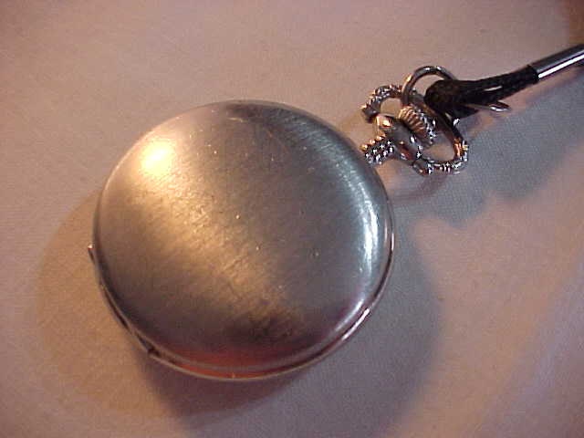 Quartz Pocket Watch Belt Watch With Silver Case and Short