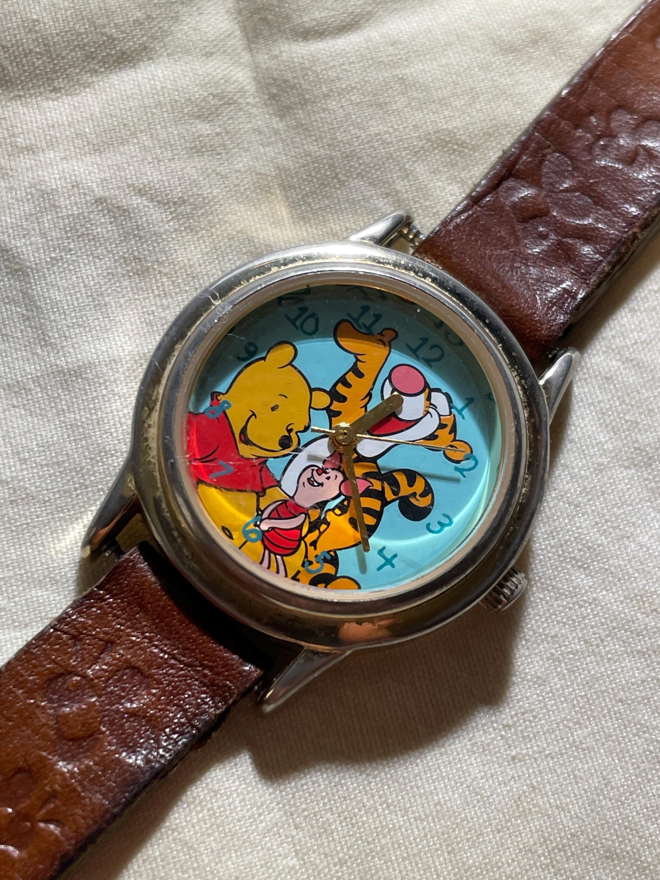 NOS Vintage Disney Winnie The Pooh Musical Animated Hunny Watch Rotating Bees Disney WINNIE THE POOH Watch Floating Bees Rotating Bees  main image 3