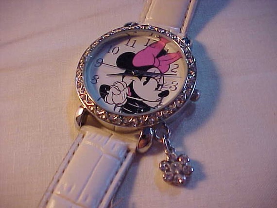 Disney Minnie Mouse Quartz Wristwatch With Silver Case With  display picture 1
