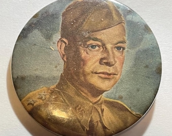 Dwight D. Eisenhower In Uniform Campaign Button