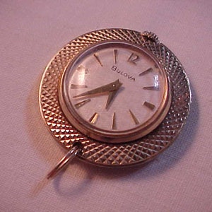 Bulova 17 Jewel Gold Pendant Watch Stem Wind in Working Condition