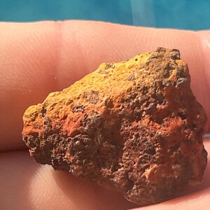 9g NWA meteorite,beautiful rare find