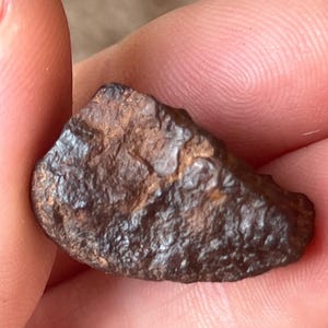 7g NWA meteorite,natural authentic piece