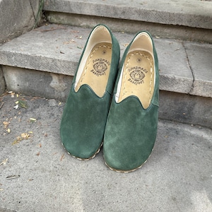 Natural Leather Women&#39;s Handmade Barefoot Shoes,Ergonomic Walking Shoes, Natural Grounding Comfortable Healthy Shoes, Suede Green Shoes