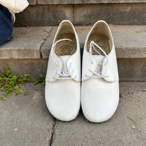 Richelieus pieds nus en cuir faits main : chaussures de sport naturelles à enfiler