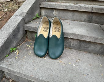 Zapatos descalzos hechos a mano: estilo yemení minimalista, verde y sin caída