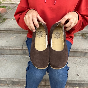 Women Handmade Barefoot Babette Shoes,Earthing Minimalist Walking Shoes, Natural Organic Grounding Comfortable  Shoes,Suede Brown Shoes