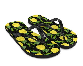 Iguana & Pineapple Flip Flops: Puerto Rican Art, Summer havaianas