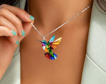 Collana con colibrì per donna, ciondolo a forma di uccello colorato, gioiello in vetro colorato, regalo per amanti della natura, regalo di compleanno per lei