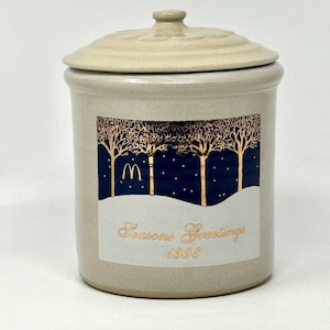 Vintage McDonald&#39;s Red Wing Stoneware Crock 1998 With Lid Season&#39;s Greetings Christmas Holiday