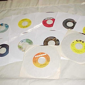 Ten 1980s Country Vinyl 45 Records - Janie Fricke, Moe Bandy, Ronnie McDowell, Johnny Paycheck, Kenny Rogers, Ray Price, Conway Twitty