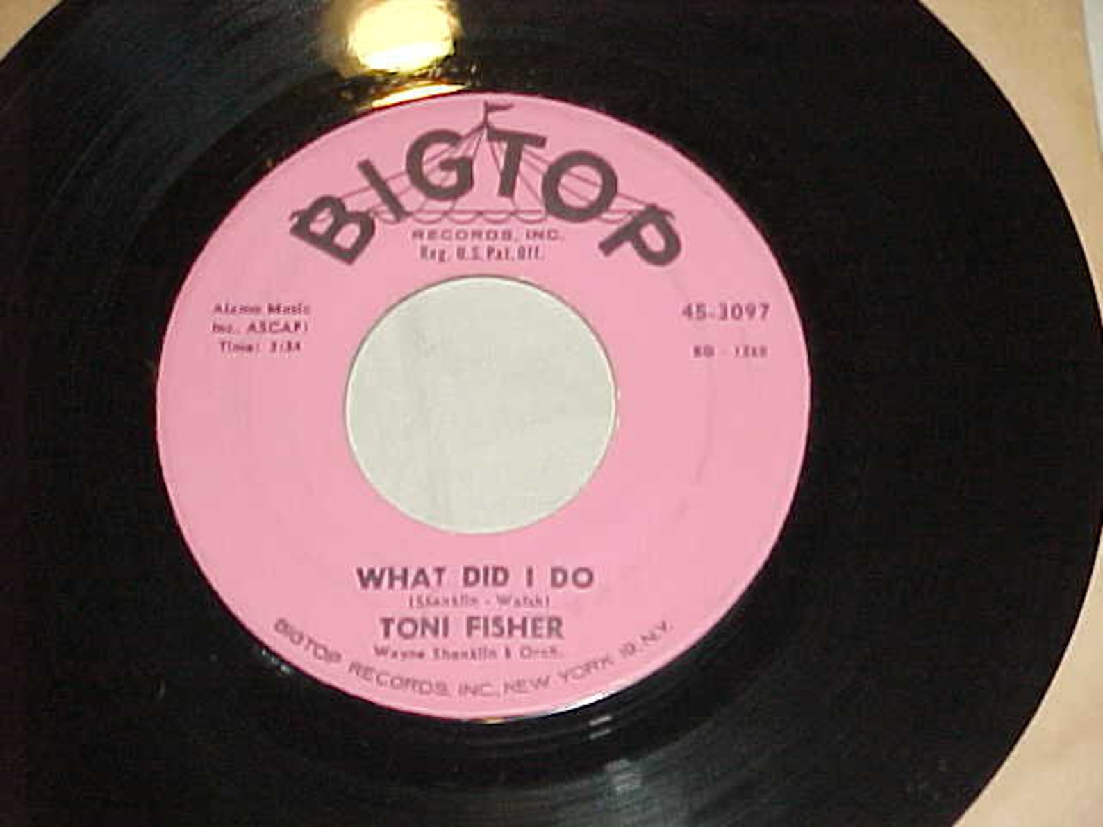 Toni Fisher West Of The Wall
