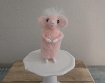 Needlefelt mouse