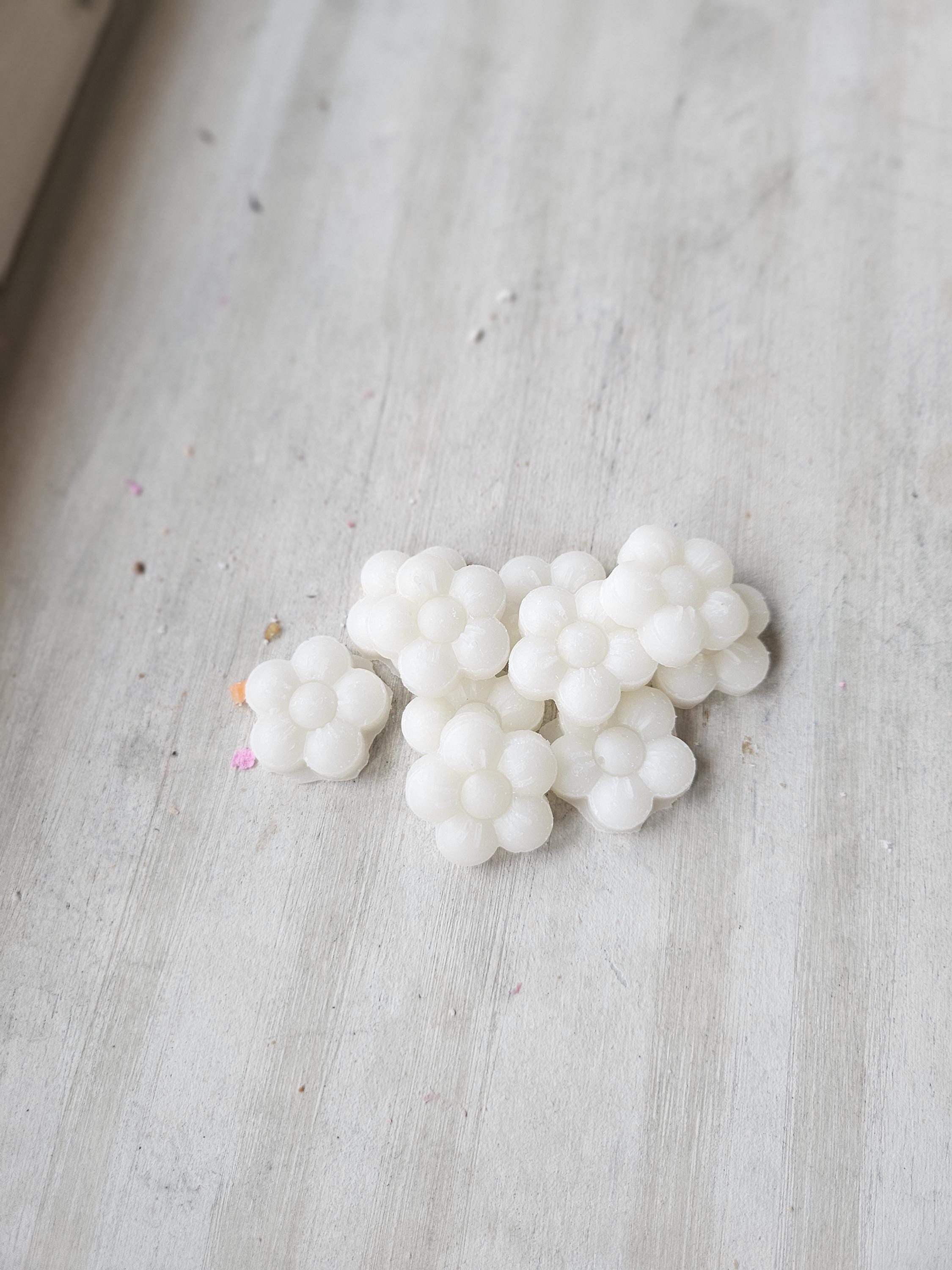 Floral Wax Melts | Handmade Soy Wax Flowers | Scented Wax Melts for Wax Warmers | Spring and Summer Home Fragrance - Thumbnail 3