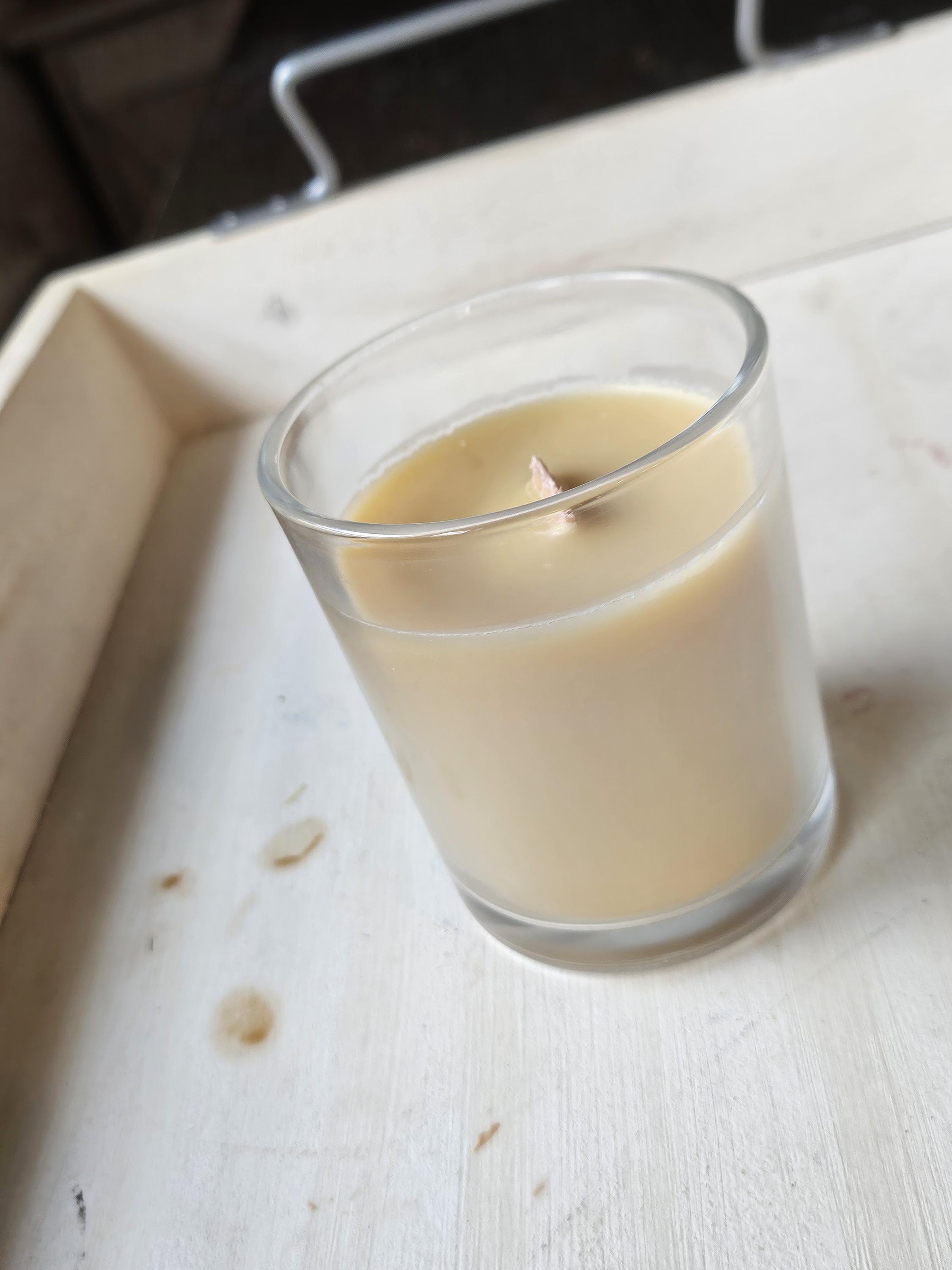 7oz Soy Candle Set – Bundle of 4 with Wood Wicks | Hand-Poured Aromatherapy Candles | Gift for Her | Natural Home Fragrance - Thumbnail 3