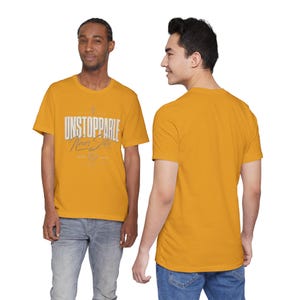 Camiseta "Imparable, nunca te conformes" / Camiseta con tipografía motivacional imagen 11