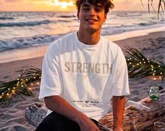 Camiseta con diseño de texto STRENGTH / Tipografía motivacional minimalista