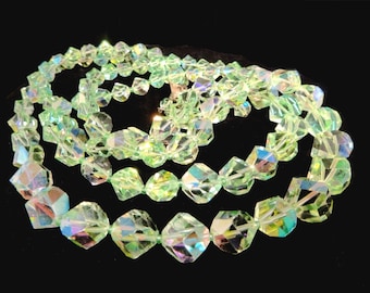Green Aurora Borealis Iridescent Glass Necklace