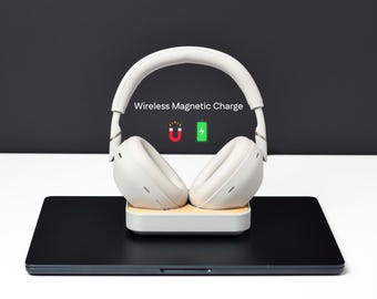 ACCESS – Koptelefoonstandaard voor Sony WH-1000XM6 – USB-C magnetisch opladen – Multiplex bovenkant – 3D-geprint – Compact en praktisch