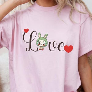 Cute LOVE Labubu Shirt – Kawaii Character Graphic Tee – Aesthetic Funny T-Shirt – Soft Cotton Gift for Her – Trendy Unisex Tee