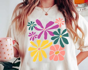 Camiseta Boho con estampado de flores silvestres: Camiseta botánica de Comfort Colors