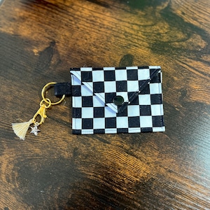 Mini billetera con llavero