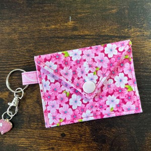 Mini billetera con llavero