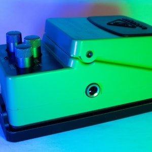 Mounting Bracket for Behringer Pedals