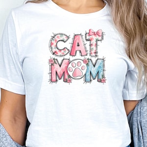 Floral Cat Mom Shirt, Cat Mom Shirt, Cat Lover Shirt, Cat Lover Gift, Cat Mama Shirt, Cat Tshirt, Cute Cat Shirt, Gift For Cat Mom