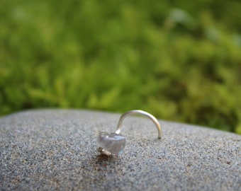 Labradorite Nose Stud -Sterling Silver - Screw or L-Shape Piercing - 20gauge - Pierced Nostril Jewelry - Made to Order